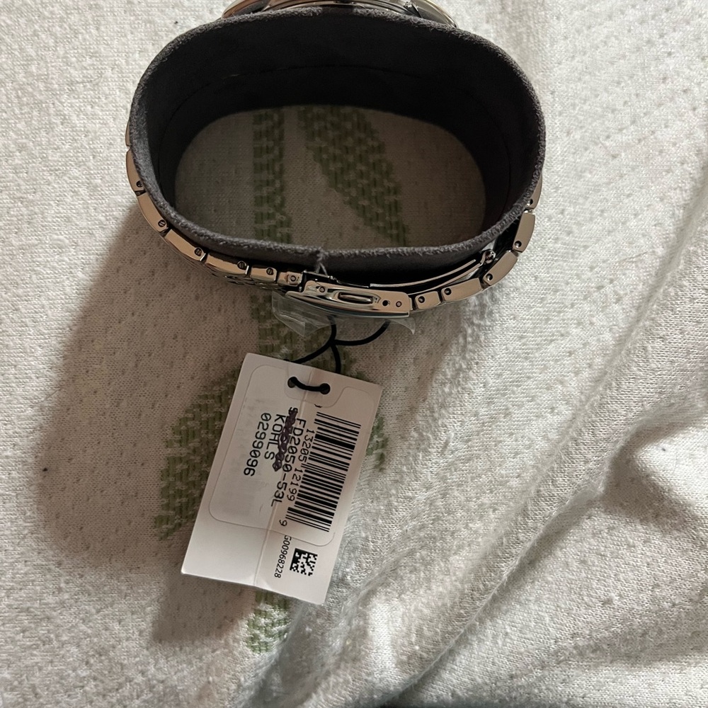 NWT - Women’s Citizen Eco-Drive Watch - Picture 6 of 6